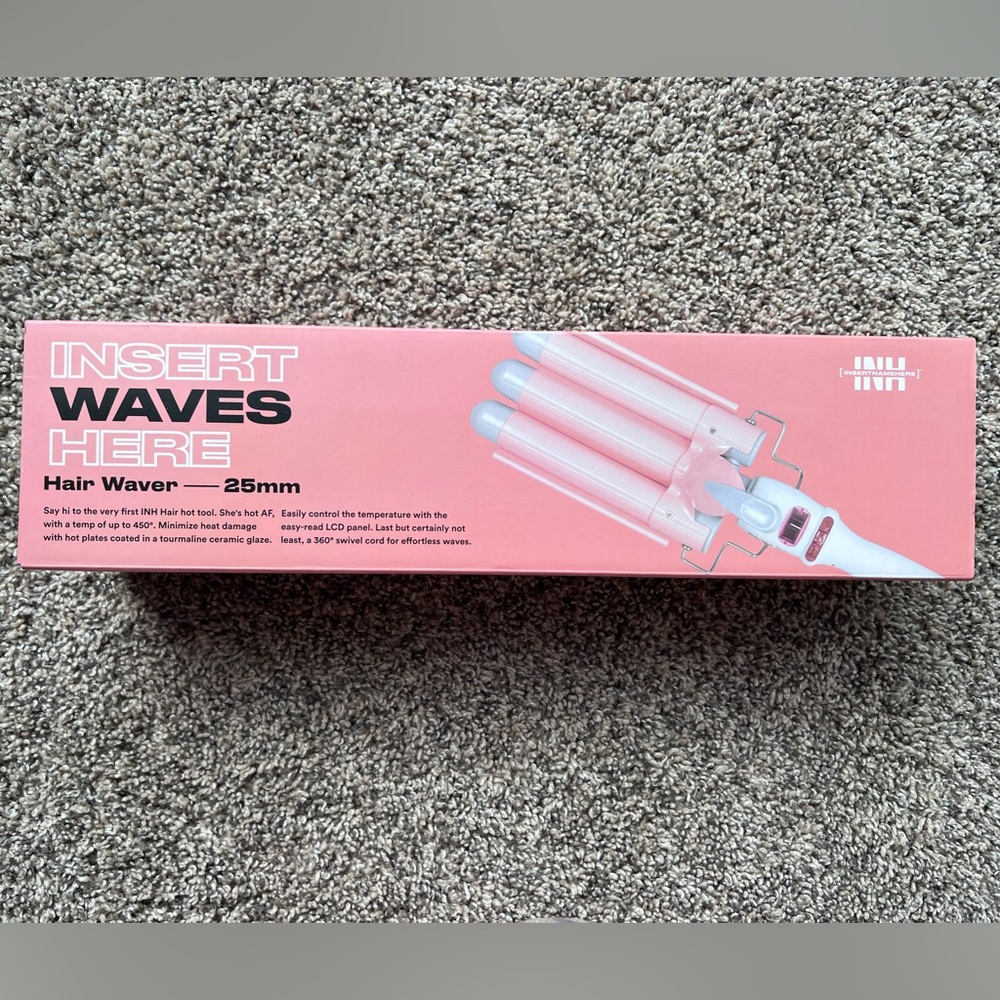 NEW INSERT NAME HERE Triple Barrel Hair Waver